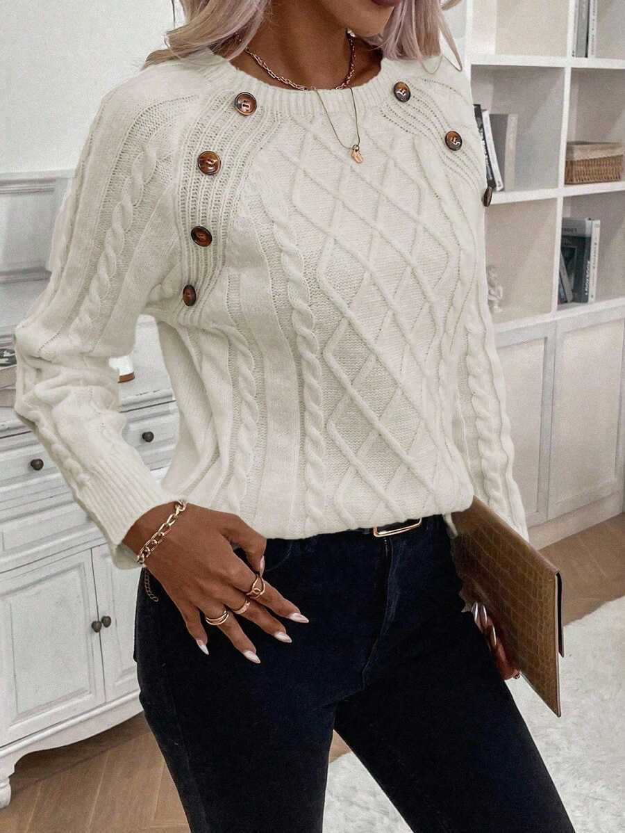 MATHILDE™ | SWEATER MED KNAPDETALJER