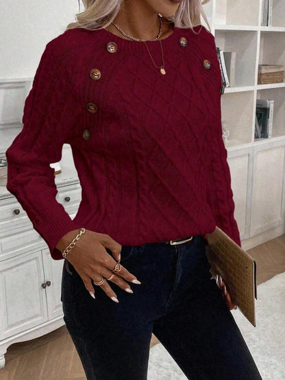 MATHILDE™ | SWEATER MED KNAPDETALJER