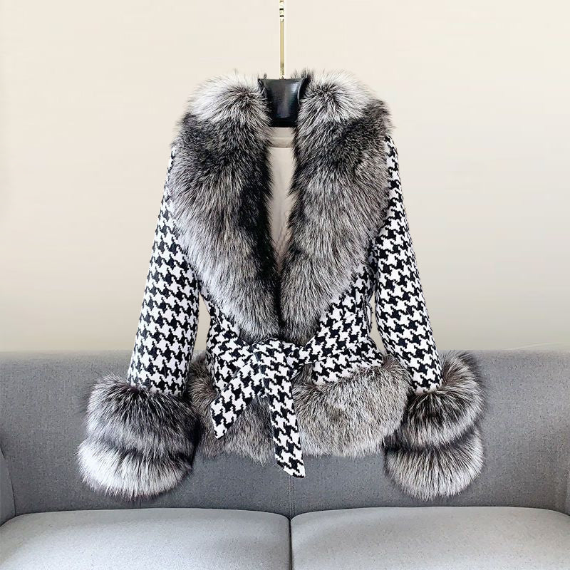 Selected Variant Image